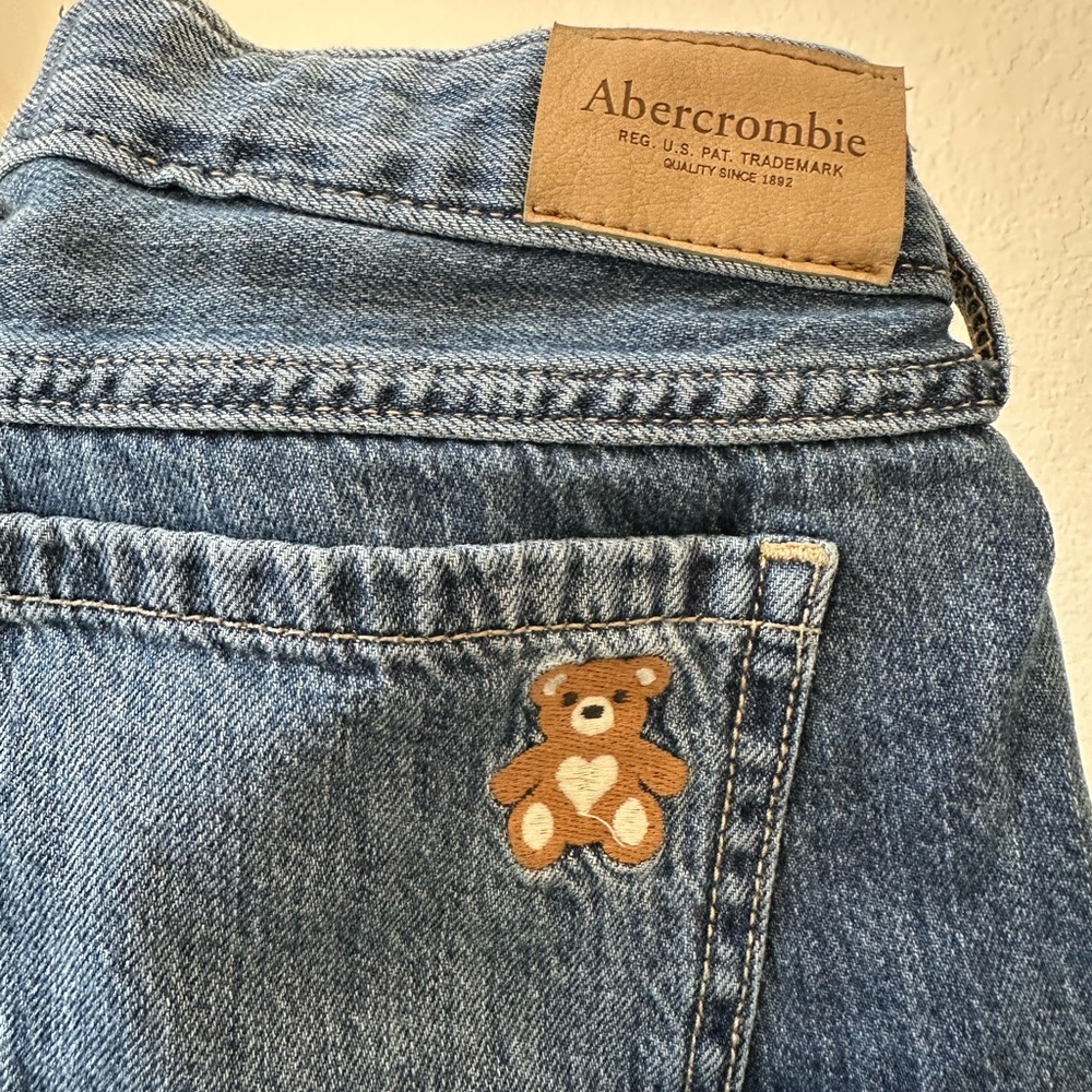 Abercrombie Kids Light Blue Baggy Denim Jeans - Teddy Bear